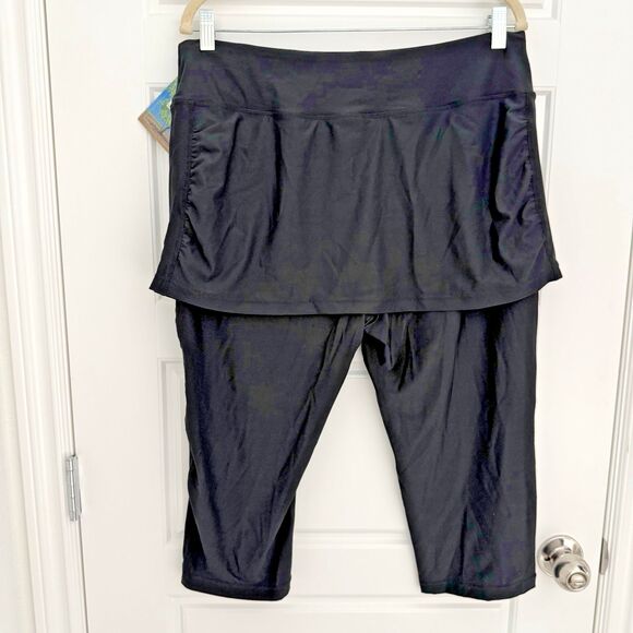 NWT Coolibar Skirted Swim Capris XL Black UPF 50+ UV Protection Swimwear - Picture 1 of 16